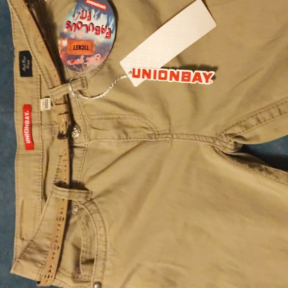 UNIONBAY MidRise Crop Pants - Picture 2 of 4